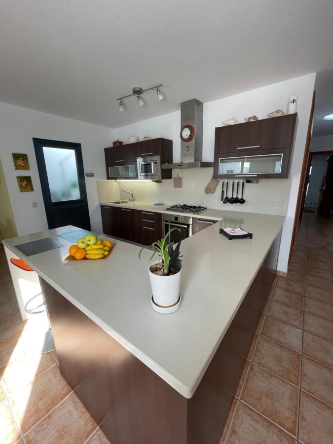 Apartamento Anzuelo Famara Ngoại thất bức ảnh