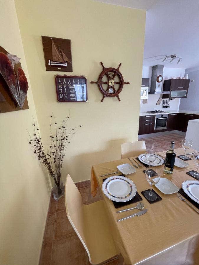 Apartamento Anzuelo Famara Ngoại thất bức ảnh
