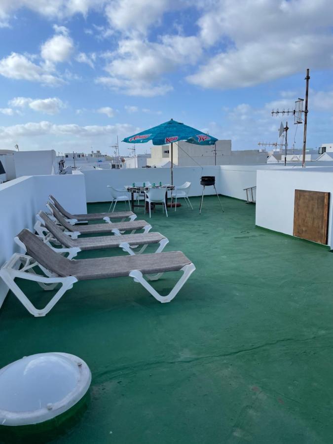 Apartamento Anzuelo Famara Ngoại thất bức ảnh